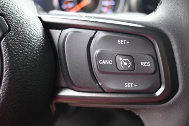 Used 2023 Jeep Gladiator Sport AWD/4WD image 25