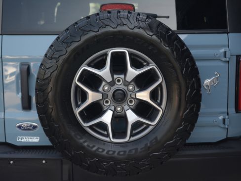 Used 2023 Ford Bronco Badlands AWD/4WD image 45