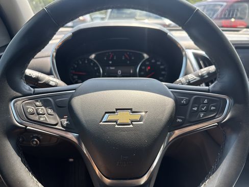 Used 2024 Chevrolet Equinox LT AWD/4WD image 10