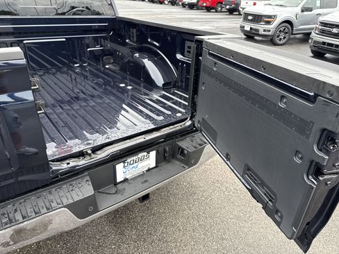 New 2025 Ford F150 Lariat w/ Equipment Group 502A High image 11