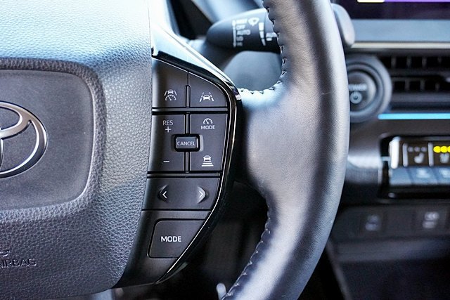 Used 2023 Toyota Prius Limited FWD image 50