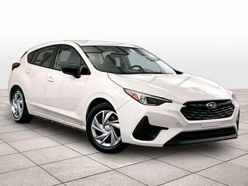 Used 2024 Subaru Impreza 2.0i AWD/4WD image 3