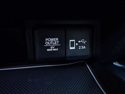 Used 2021 Honda Pilot Touring image 24