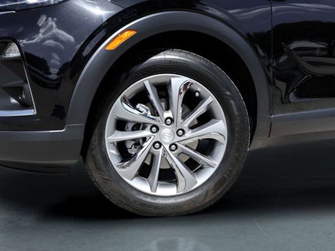 Used 2023 Buick Encore GX Essence w/ Experience Buick Package FWD image 4