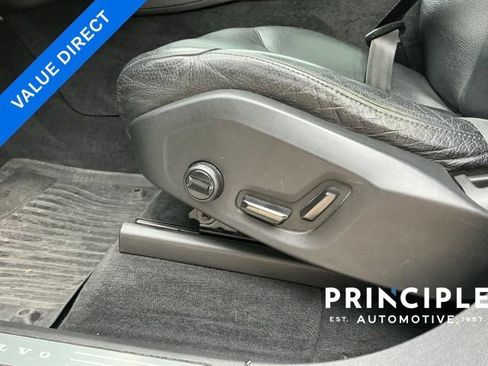 Used 2019 Volvo XC90 T6 Momentum w/ Protection Package Premier AWD/4WD image 26
