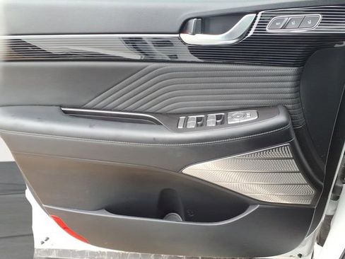 Used 2024 Hyundai Palisade Calligraphy image 17