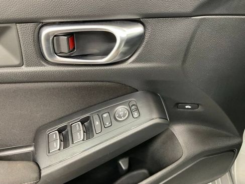 Certified 2025 Honda Civic Sport image 28