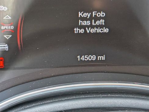 Used 2019 Dodge Durango SXT w/ 3rd Row Seating Group image 24