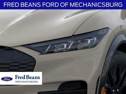 New 2025 Ford Mustang Mach-E Premium w/ Sport Appearance Package AWD/4WD image 18