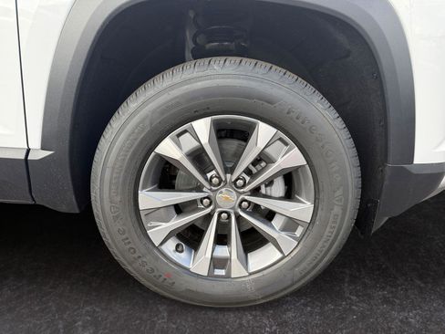 New 2026 Chevrolet Equinox LT w/ Convenience Package II image 29