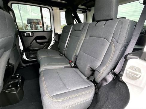 Used 2024 Jeep Wrangler Unlimited Sport AWD/4WD image 19