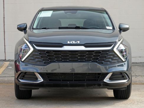 Used 2024 Kia Sportage LX AWD/4WD image 6
