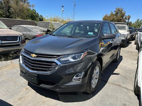 Used 2021 Chevrolet Equinox LS FWD image 7