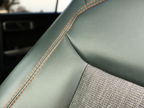 Used 2022 Ford Explorer Timberline image 12