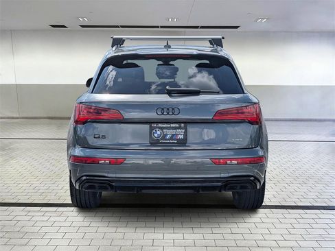 Used 2024 Audi Q5 e Premium Plus image 4