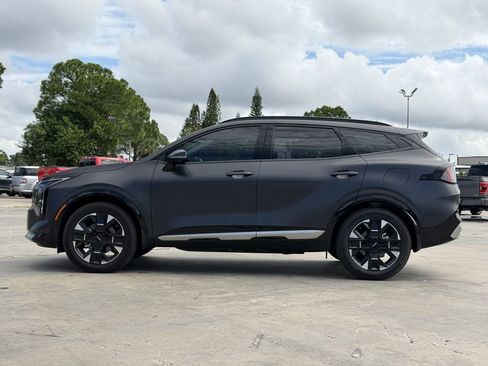 Certified 2026 Kia Sportage SX AWD/4WD image 7