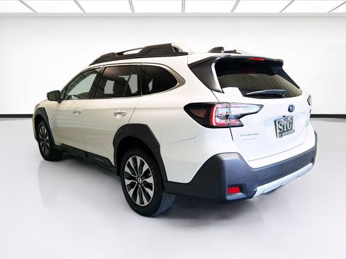 Used 2024 Subaru Outback Touring XT AWD/4WD image 6