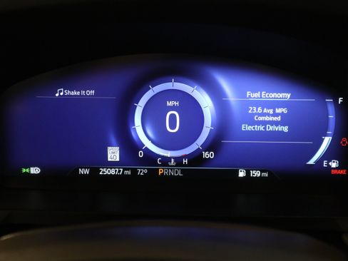 Used 2022 Ford Explorer Platinum w/ Technology Package image 19