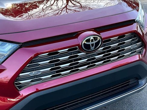 Used 2024 Toyota RAV4 Limited image 30