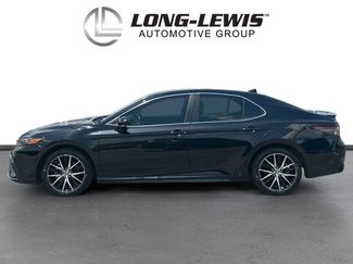 Used 2023 Toyota Camry SE w/ Convenience Package FWD video 2