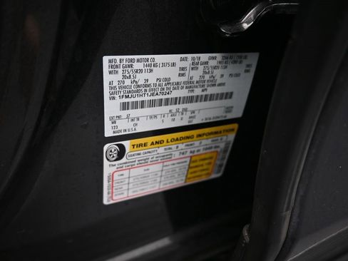 Used 2018 Ford Expedition XLT w/ Equipment Group 202A image 19