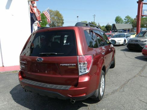 Used 2010 Subaru Forester 2.5X Premium image 2