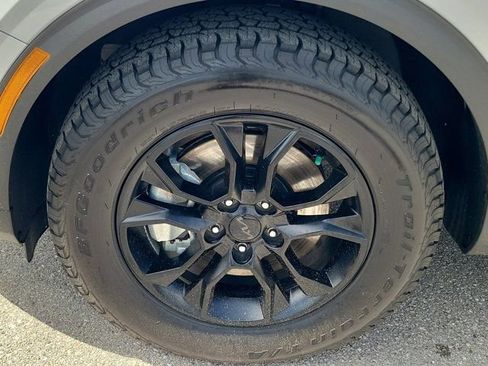 Used 2025 Kia Sportage X-Pro Prestige AWD/4WD image 11