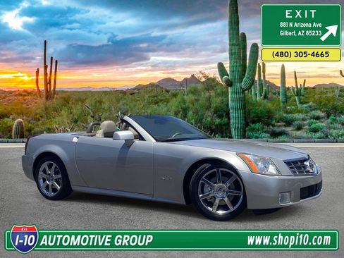 Used 2005 Cadillac XLR RWD image 1