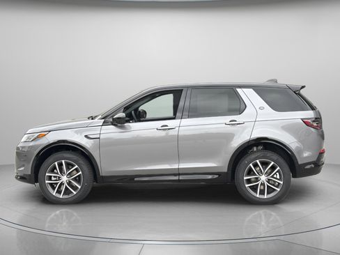 Used 2025 Land Rover Discovery Sport Dynamic SE image 2