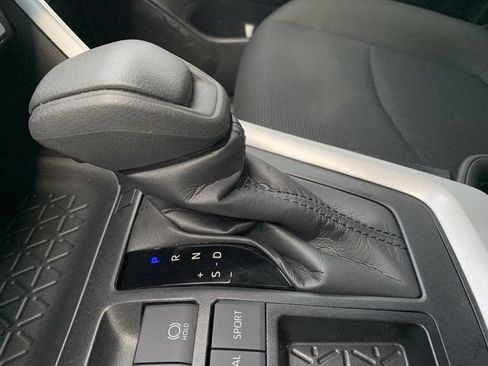 Certified 2025 Toyota RAV4 LE FWD image 25