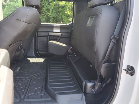 Used 2016 Ford F150 XLT w/ Equipment Group 302A Luxury AWD/4WD image 46