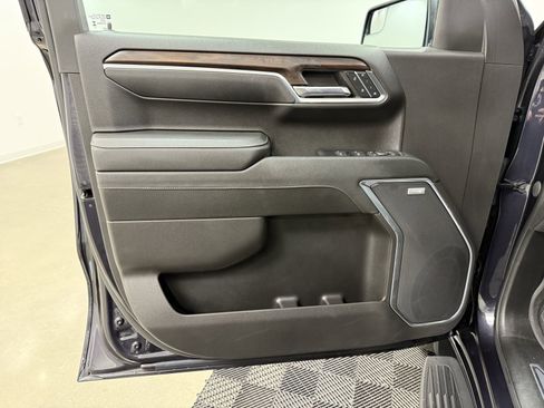 Used 2023 GMC Sierra 1500 SLT w/ SLT Premium Package image 14