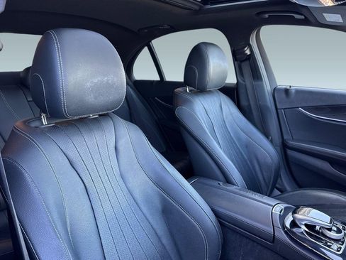 Used 2017 Mercedes-Benz E 300 image 34