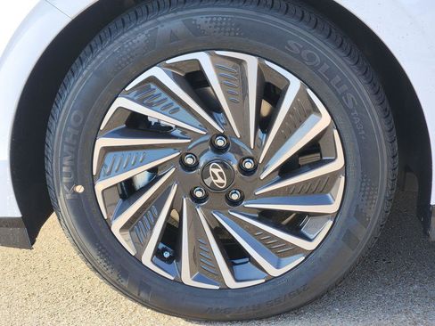 New 2026 Hyundai Sonata SEL FWD image 7