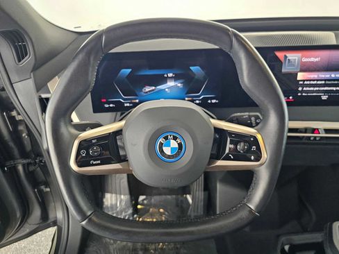 Used 2023 BMW iX xDrive50 w/ Premium Package AWD/4WD image 26