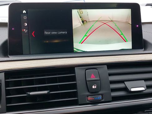 Used 2018 BMW 230i Coupe image 22