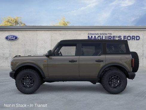 New 2026 Ford Bronco Badlands AWD/4WD image 3