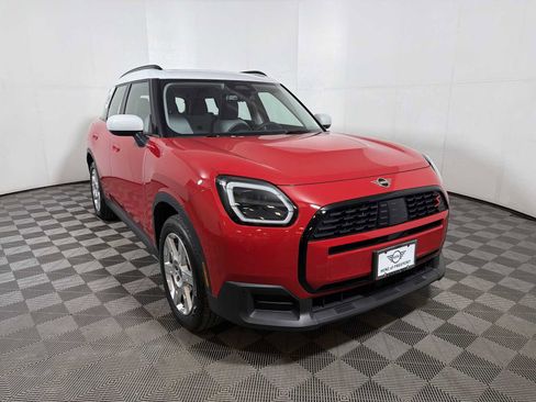 Certified 2025 MINI Cooper Countryman S image 2