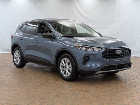Certified 2026 Ford Escape Active FWD image 1