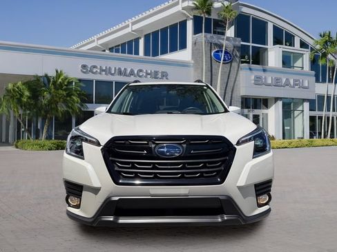 Used 2023 Subaru Forester Premium AWD/4WD image 2