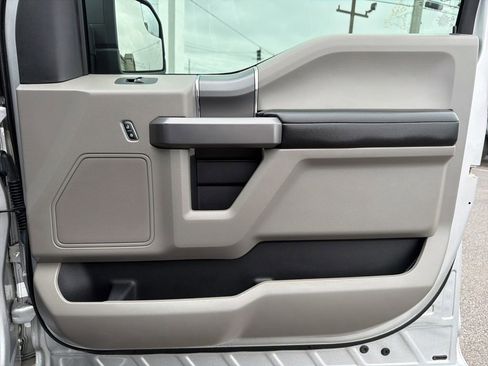 Used 2019 Ford F150 XLT w/ Equipment Group 302A Luxury image 26