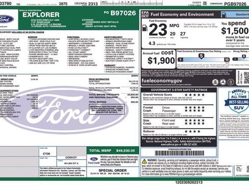 Used 2023 Ford Explorer XLT w/ Equipment Group 202A AWD/4WD image 47