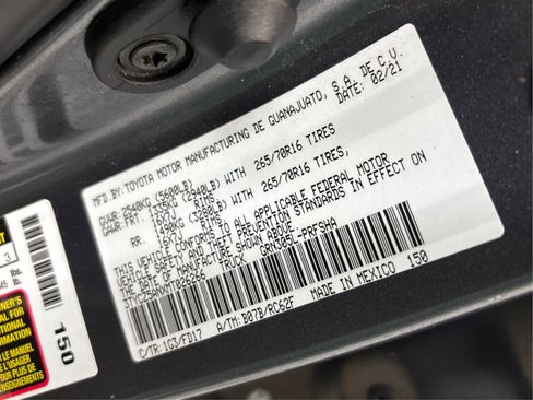 Used 2021 Toyota Tacoma TRD Off-Road image 29