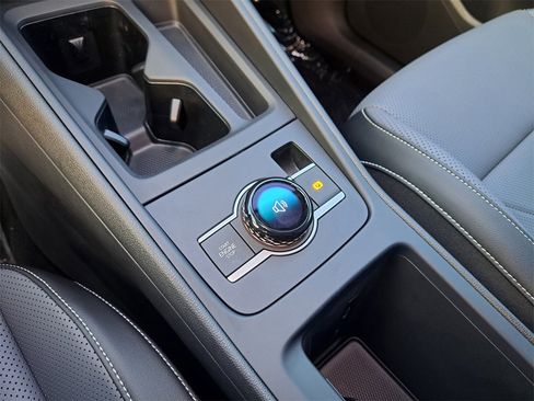 New 2026 Volkswagen Tiguan SE image 10