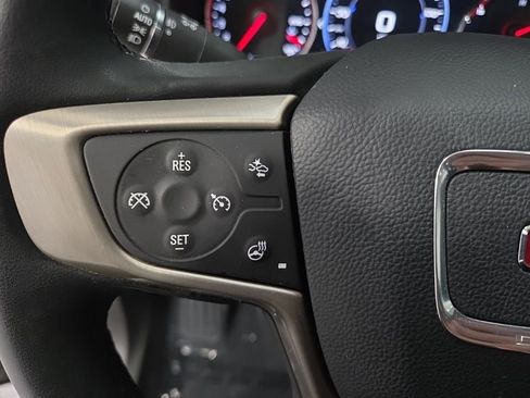 Used 2023 GMC Terrain Denali image 14