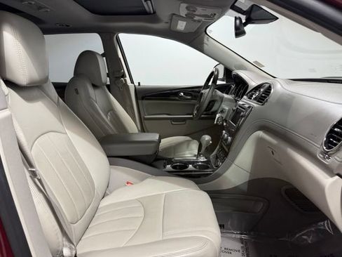 Used 2015 Buick Enclave Leather FWD image 28