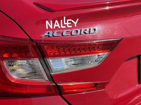 Used 2020 Honda Accord Sport image 29