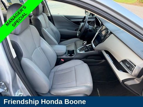 Used 2023 Subaru Legacy Limited AWD/4WD image 43