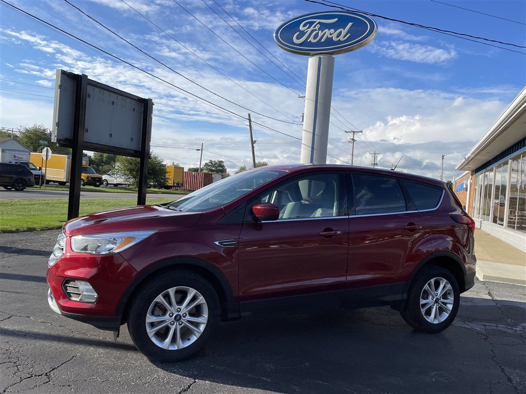Used 2019 Ford Escape SE AWD/4WD image 4
