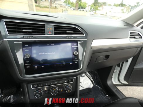 Used 2020 Volkswagen Tiguan SE w/ Panoramic Sunroof Package FWD image 57